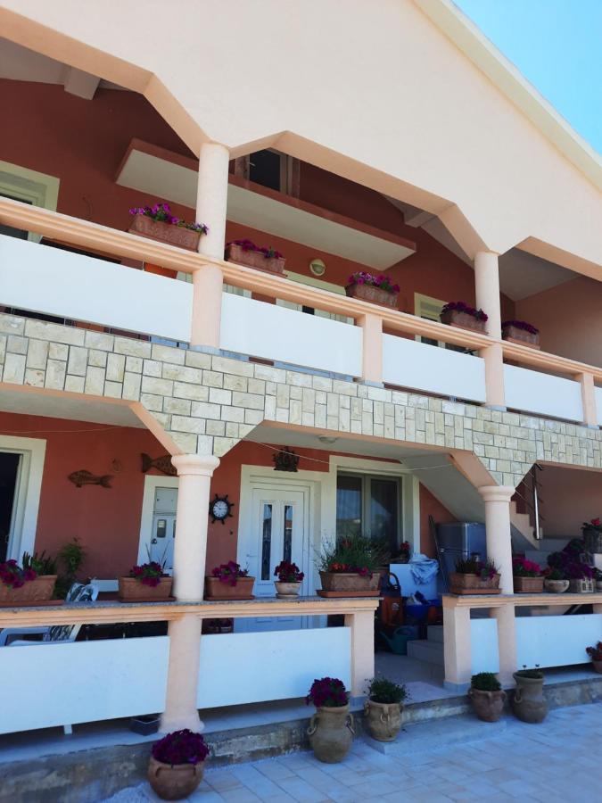 Appartamento Penzion u Kapitána Vir Esterno foto